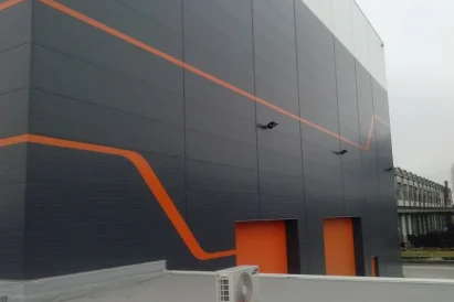 Ukończone pasy szablonowe loga.