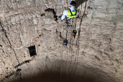 Czyszczenie zbiorników i silosów, prace wysokościowe Troll