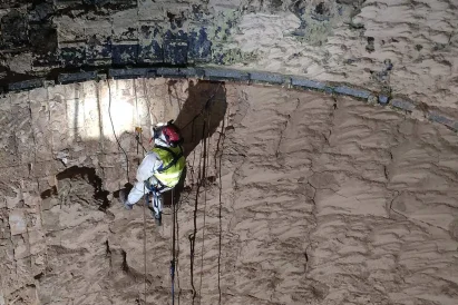 Czyszczenie zbiorników i silosów, prace wysokościowe Troll