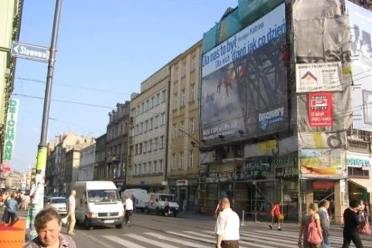 Montaż wielkoformatowej reklamy napinanej - Katowice