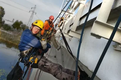 prace na wysokości Września