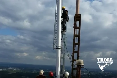 prace na wysokości Katowice - montaż systemów antenowych