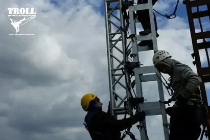 prace na wysokości Katowice - montaż systemów antenowych