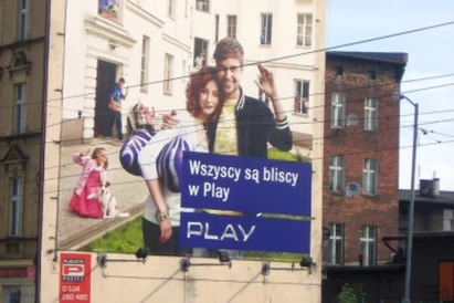 Montaż wielkoformatowej reklamy napinanej - Śląsk