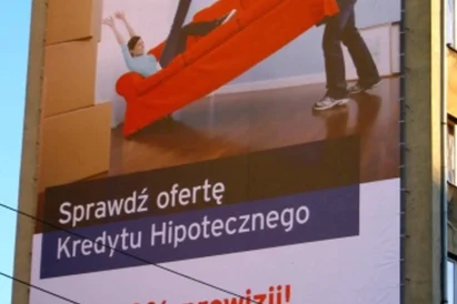 Montaż wielkoformatowej reklamy napinanej - Katowice