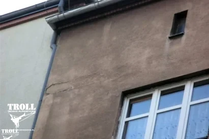 Prace naprawcze elewacji - tynkowanie - Troll prace na wysokości Śląsk