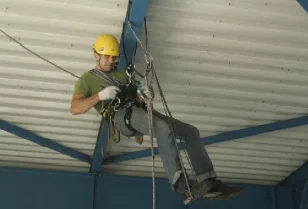 Budowanie stanowiska do transportu.