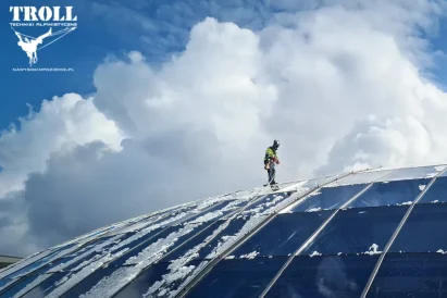 Troll - reklamy wyklejane na szybie Katowice