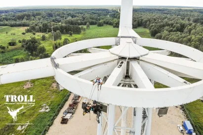 Konserwacja i naprawa turbin wiatrowych | Troll Techniki Alpinistyczne Śląsk