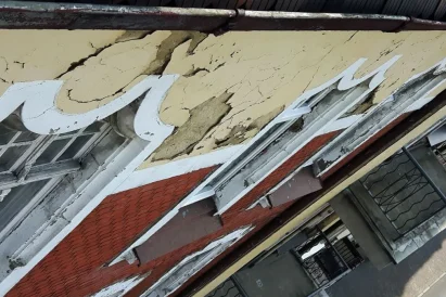 Siatka zabezpieczająca elewacje - montaż | TROLL Katowice