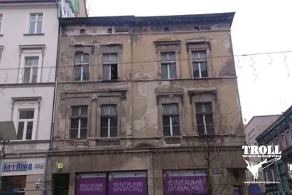 Zabezpieczenie elewacji z użyciem technik alpinistycznych | TROLL Katowice