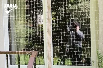 Zabezpieczenia elewacji i dachów przed inwazją ptaków