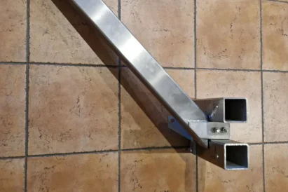 Montaż systemów asekuracyjnych na obiektach zabytkowych | TROLL Prace Alpinistyczne Katowice