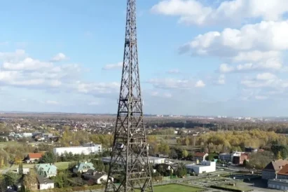 Montaż systemów asekuracyjnych na obiektach zabytkowych | TROLL Prace Alpinistyczne Katowice