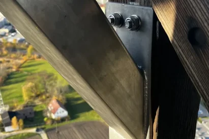 Montaż systemów asekuracyjnych na obiektach zabytkowych | TROLL Prace Alpinistyczne Katowice