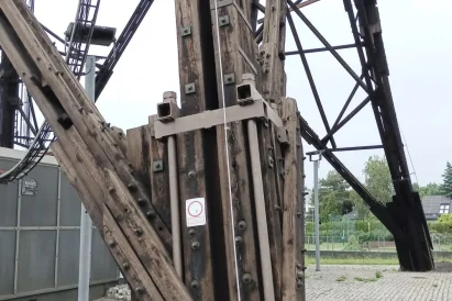Użycie technik alpinistycznych przy renowacji obiektów zabytkowych | TROLL Katowice