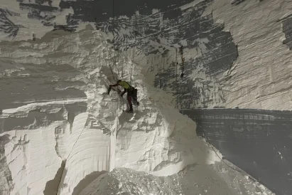 Czyszczenie zbiorników i mycie silosów przemysłowych