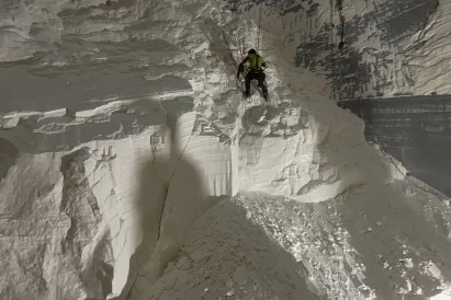 Czyszczenie zbiorników i silosów, prace wysokościowe Troll