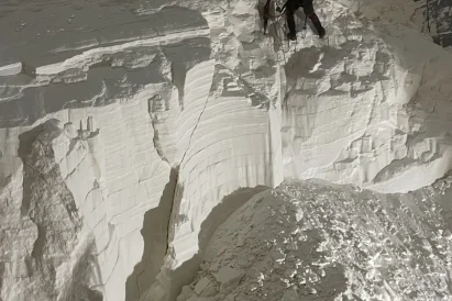 Czyszczenie zbiorników i silosów, prace wysokościowe Troll