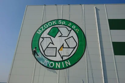 Malowanie logo firmy - TROLL Techniki Alpinistyczne