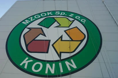 Malowanie logo firmy - TROLL Techniki Alpinistyczne