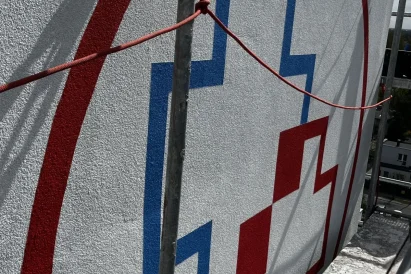 Malowanie logotypów | prace na wysokości | TROLL Techniki Alpinistyczne Katowice