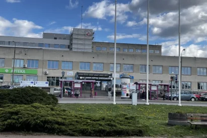 Malowanie logotypów | prace na wysokości | TROLL Techniki Alpinistyczne Katowice