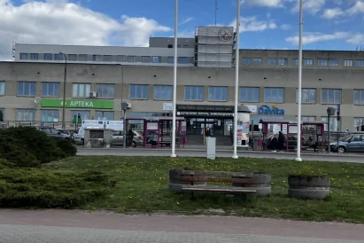 Malowanie logotypów | prace na wysokości | TROLL Techniki Alpinistyczne Katowice